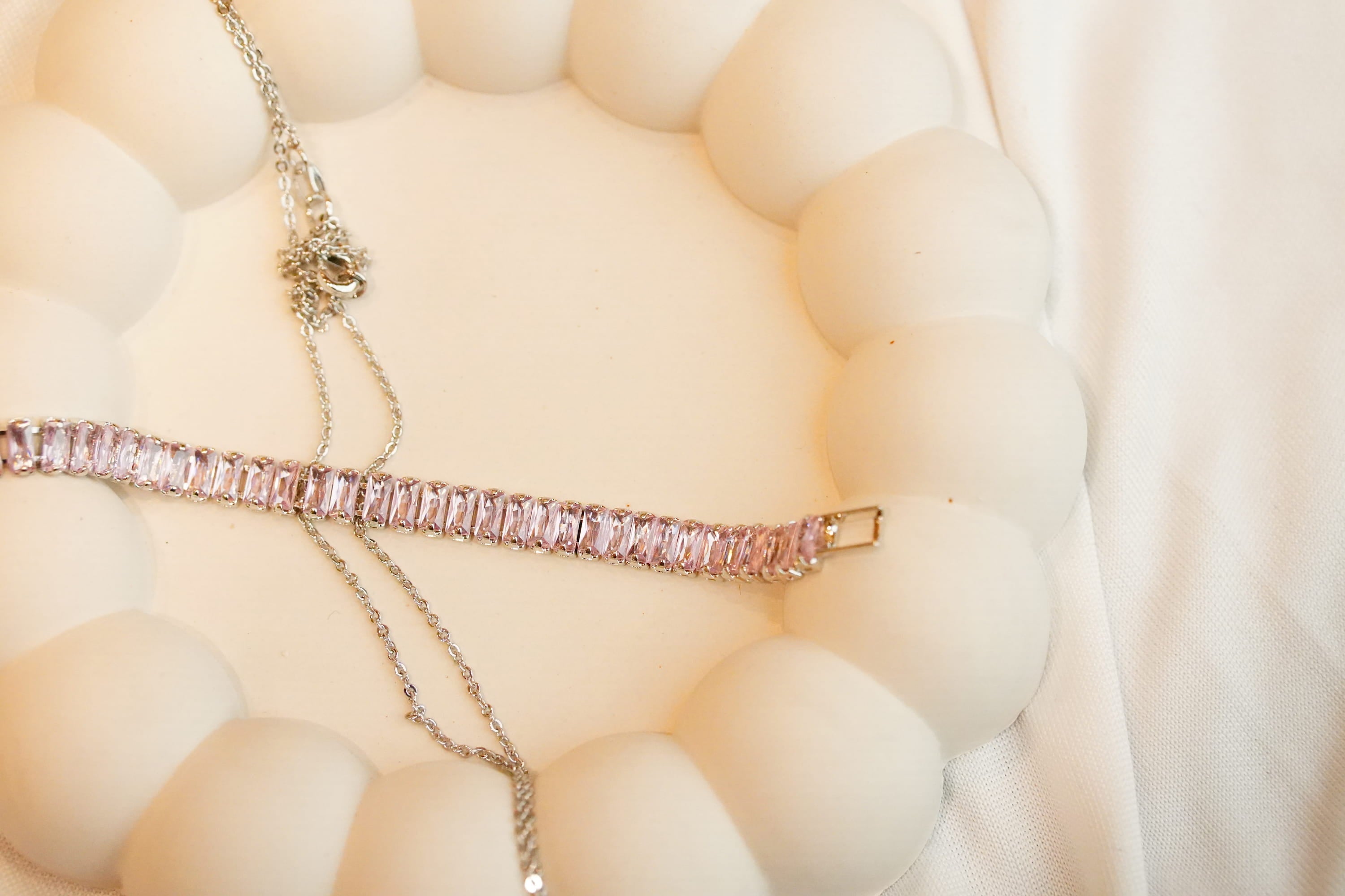 Aurora Rose Bracelet - Rose stone.