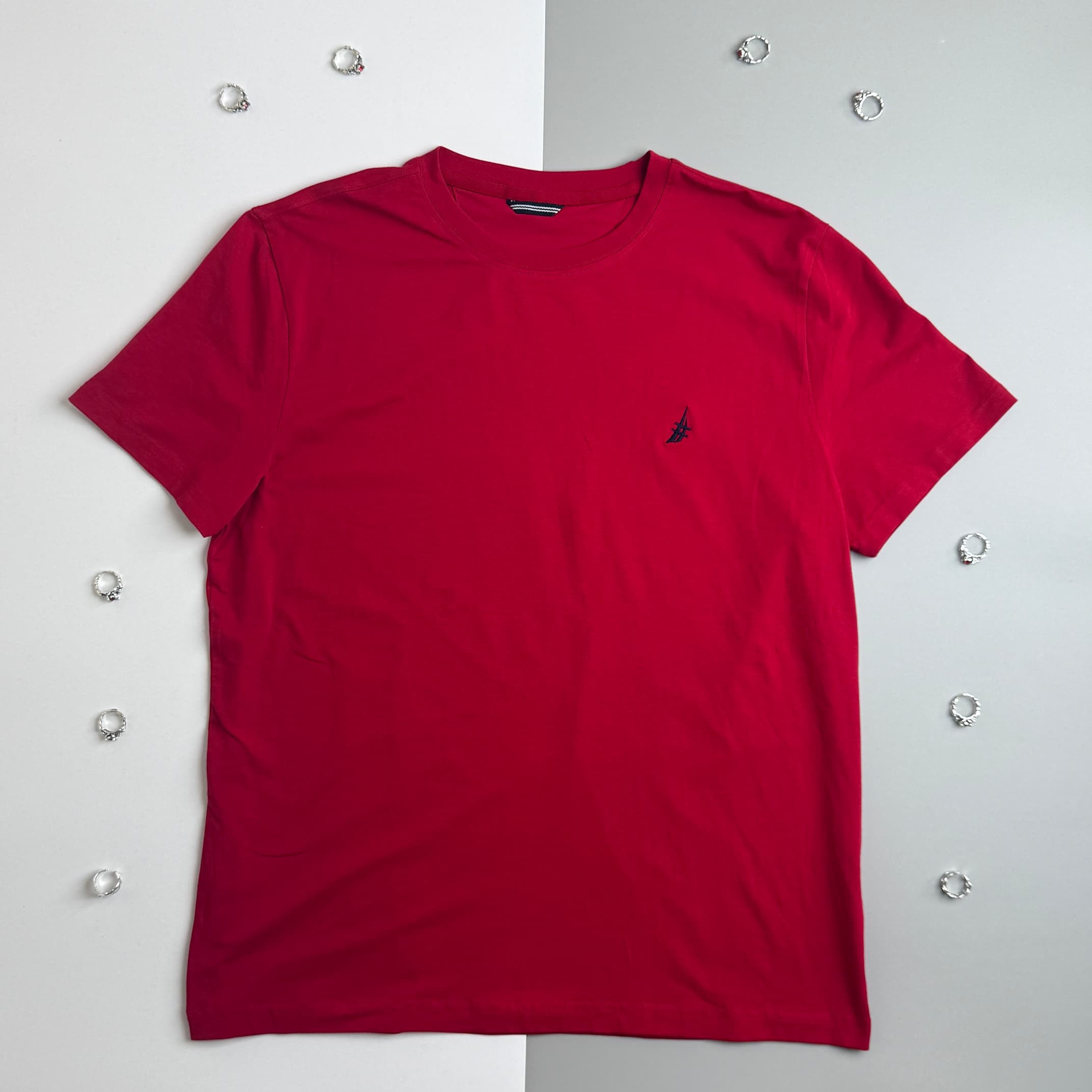 Red plain t shirt