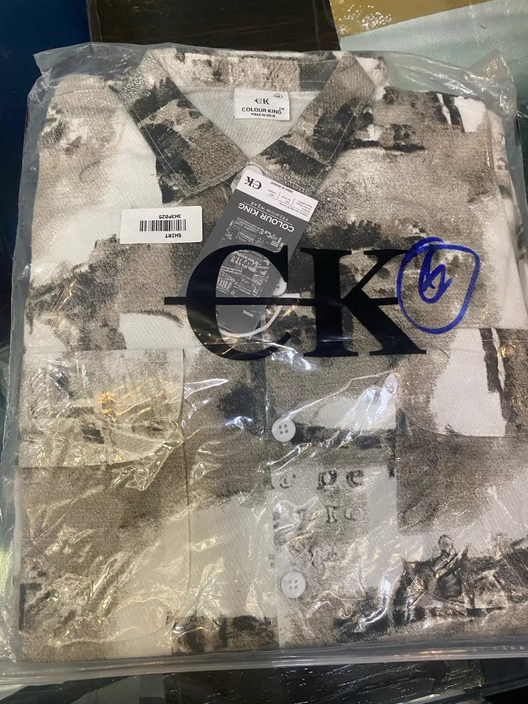 FADED WHI. BROWN BAGGY. C.K