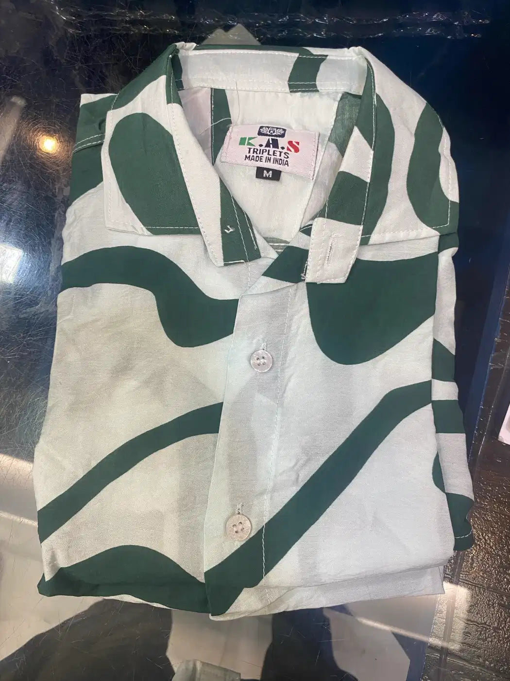 GREEN PATTERN. K.A.S