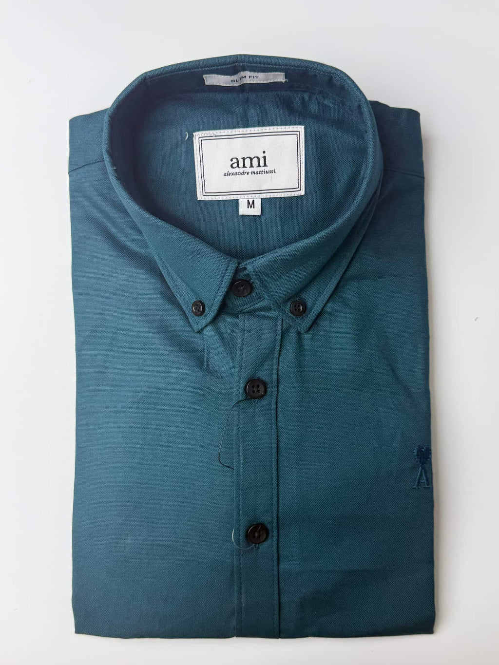Premium Shirt. Button collar. Ami.