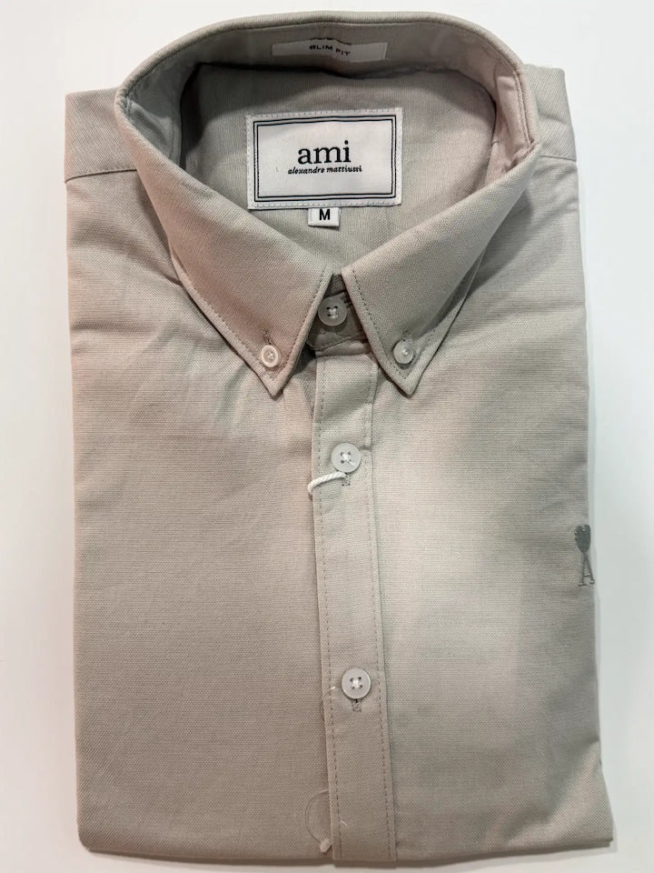 Premium Shirt. Button collar. Ami.
