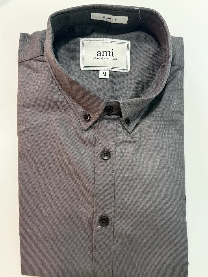 Premium Shirt. Button collar. Ami.