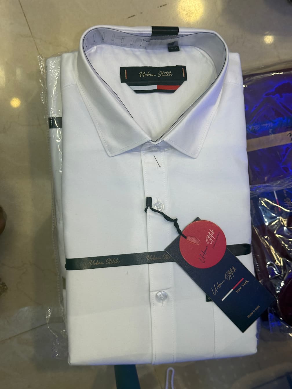 PREMIUM WHITE.UR.S
