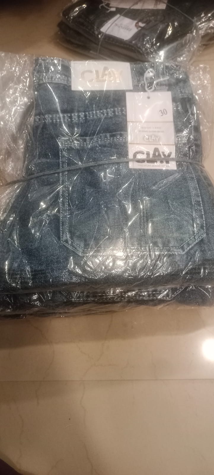 Mom Fit Average. Pant. Blue. C.Y